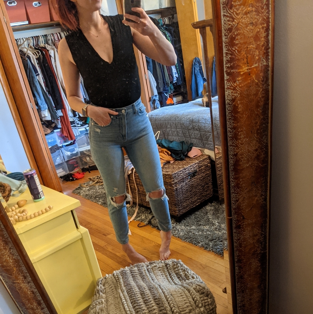 Express V-neck bodysuit